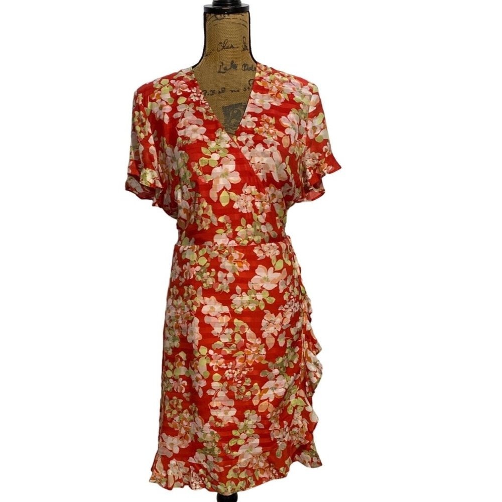 J.Jill‎ Wrap Dress MED Coral Green White Pink Floral Flutter Sl Ruffle Trim Tie